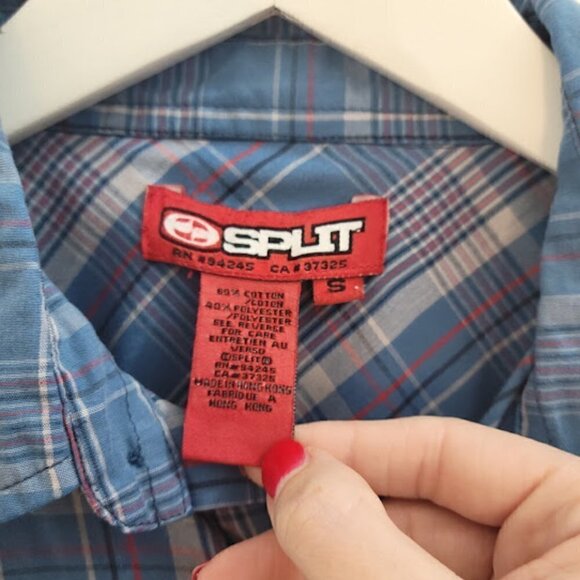 Split Men's Short Sleeve Button Down Classic Blue Plaid Print - Picture 5 of 11